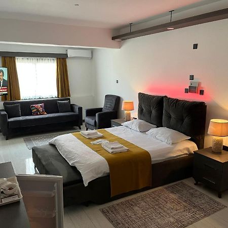 Aparthotel tiana boutique à Famagouste Extérieur photo